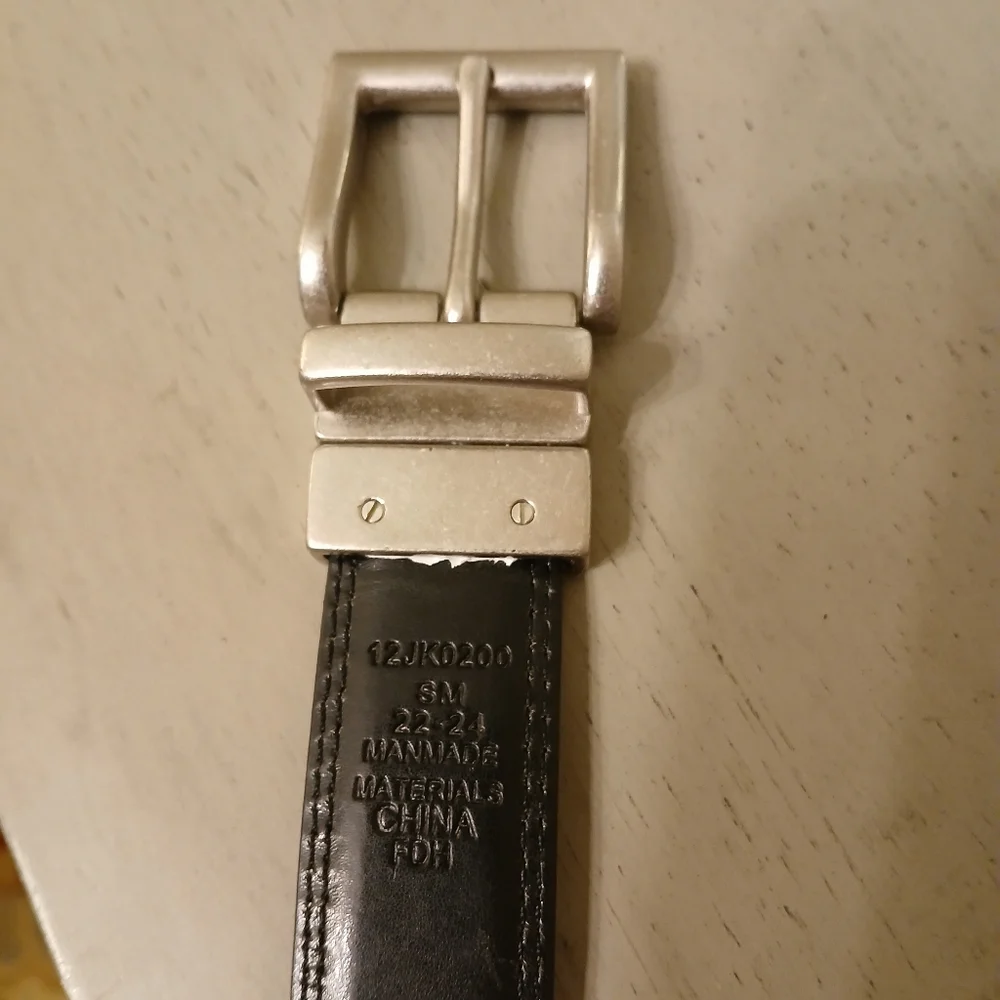 Boy's Reversible Black/Brown Belt Small Medium 22-24